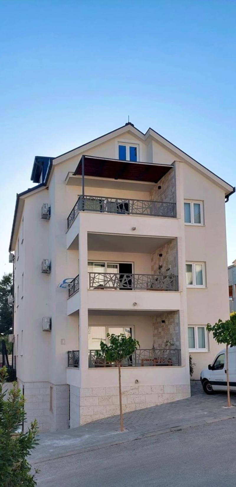 L&L Apartmani 1 Бол Экстерьер фото