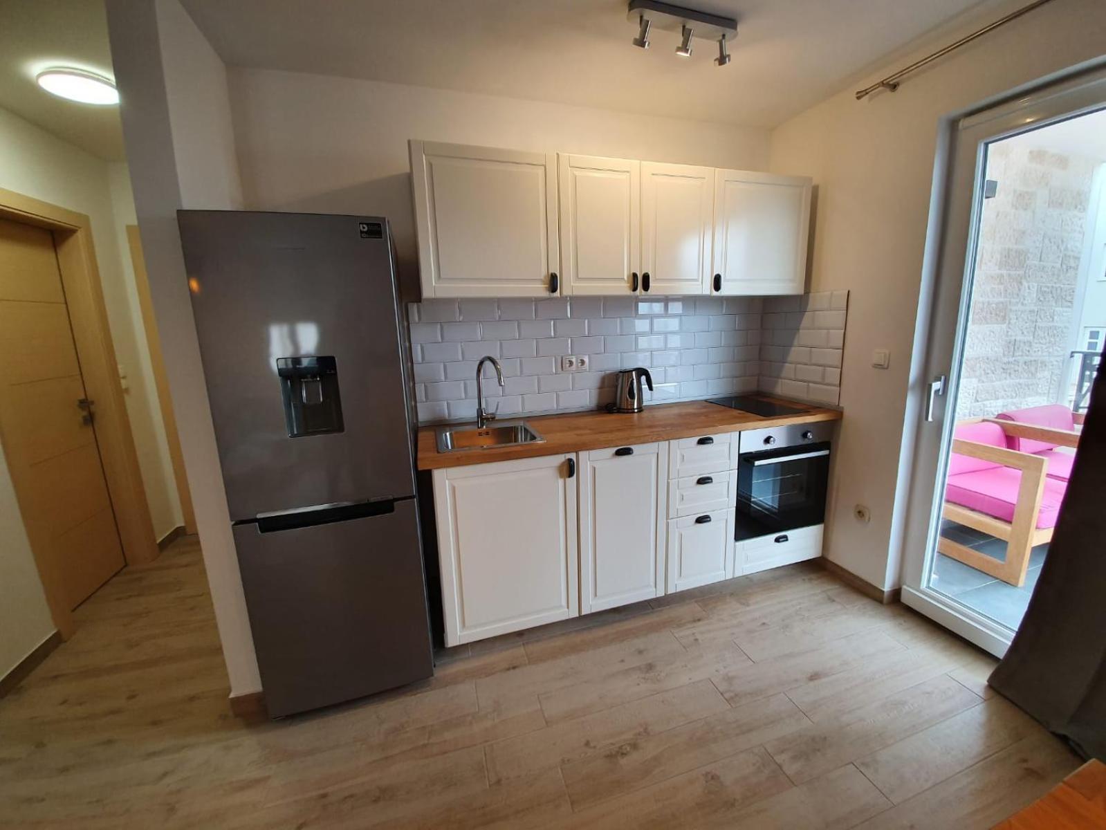 L&L Apartmani 1 Бол Экстерьер фото